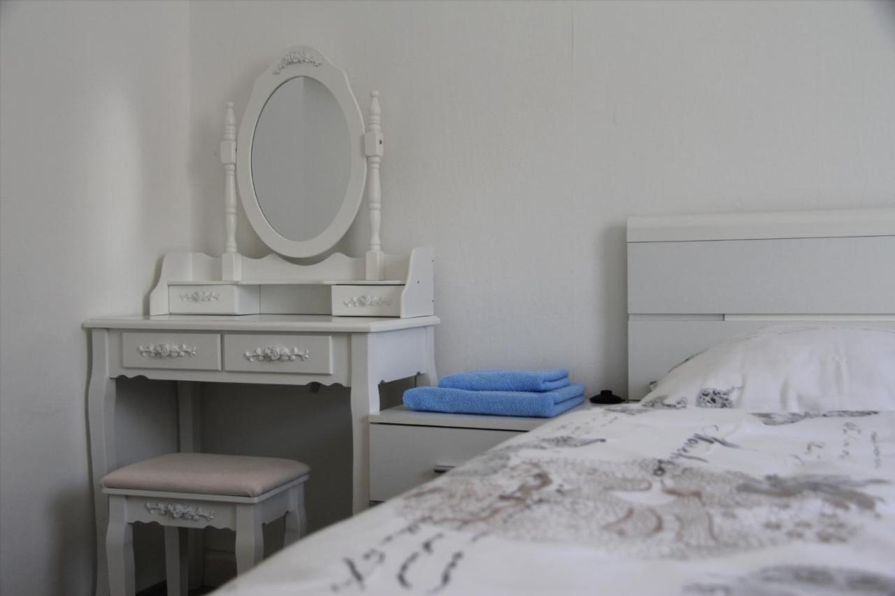 Geraeumige 4 Zimmer Wohnung An Den Kaiserthermen ترير المظهر الخارجي الصورة