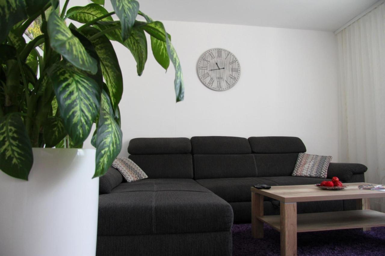 Geraeumige 4 Zimmer Wohnung An Den Kaiserthermen ترير المظهر الخارجي الصورة