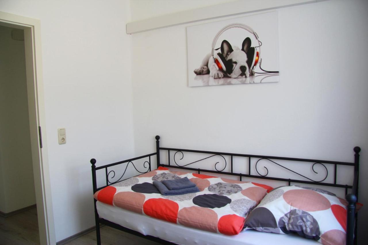 Geraeumige 4 Zimmer Wohnung An Den Kaiserthermen ترير المظهر الخارجي الصورة
